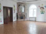 6 otaqlı həyət evi/bağ evi - İnşaatçılar m. - 400 m²