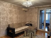 Satılır 3 otaqlı köhnə tikili 57 m², Yasamal q., photo 4 from 8