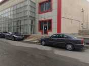 Obyekt - Nizami r. - 1500 m²