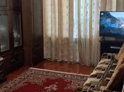 Satılır 2 otaqlı köhnə tikili 60 m², Əhmədli m., photo 1 from 8