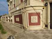 5 otaqlı həyət evi/bağ evi - Novxanı q. - 300 m²