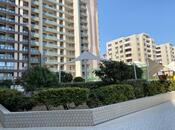 3-комн. новостройка - м. Элмляр Академиясы - 128 м²