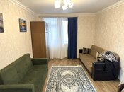 İcarəyə verilir 1 otaqlı köhnə tikili 40 m², İnşaatçılar m., photo 1 from 8
