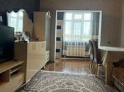 Satılır 2 otaqlı köhnə tikili 60 m², Xalqlar Dostluğu m., photo 1 from 8