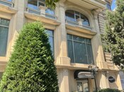 Satılır 3 otaqlı köhnə tikili 80 m², Yasamal r., photo 1 from 8