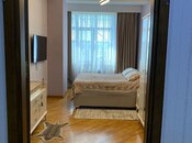 3-комн. новостройка - м. Элмляр Академиясы - 107 м²