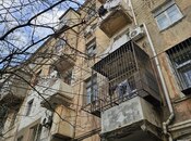 Satılır 3 otaqlı köhnə tikili 56 m², Nəriman Nərimanov m., photo 1 from 8