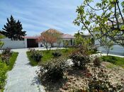 8 otaqlı həyət evi/bağ evi - Novxanı q. - 600 m²