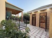 4 otaqlı həyət evi/bağ evi - Novxanı q. - 250 m²