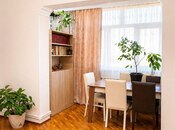 Продаётся 3-комн. вторичка 100 м², м. Нефтчиляр, photo 1 from 8