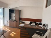 Obyekt - Ağ şəhər q. - 250 m²