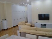 Сдаётся 3-комн. новостройка 120 м², м. Элмляр Академиясы, photo 1 from 8