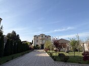 9 otaqlı həyət evi/bağ evi - Novxanı q. - 1000 m²