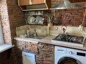 Продаётся 3-комн. вторичка 65 м², м. Элмляр Академиясы, photo 6 from 8