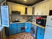 Satılır 3 otaqlı köhnə tikili 70 m², İnşaatçılar m., photo 7 from 8