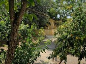 6 otaqlı həyət evi/bağ evi - Novxanı q. - 400 m²