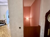 Satılır 3 otaqlı köhnə tikili 127.7 m², Badamdar q., photo 7 from 8