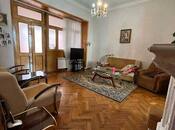 Satılır 5 otaqlı köhnə tikili 170 m², Sahil m., photo 2 from 8