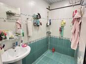 Satılır 2 otaqlı köhnə tikili 65 m², İnşaatçılar m., photo 7 from 8