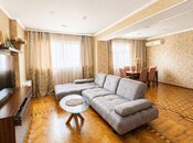 4 otaqlı köhnə tikili - Memar Əcəmi m. - 105 m²