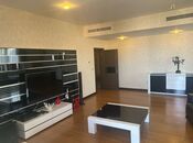 4 otaqlı yeni tikili - Şah İsmayıl Xətai m. - 200 m²