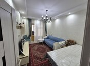 Satılır 2 otaqlı köhnə tikili 65 m², Xalqlar Dostluğu m., photo 1 from 8