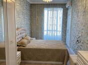 3-комн. новостройка - м. 28 мая - 120 м²