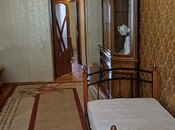 Продаётся 2-комн. вторичка 60 м², м. Кара Караев, photo 3 from 8