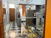 3 otaqlı köhnə tikili - 28 May m. - 120 m²