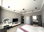 3-комн. новостройка - м. Низами - 100 м²