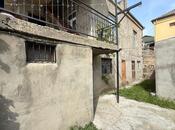 6 otaqlı həyət evi/bağ evi - Əhmədli m. - 200 m²