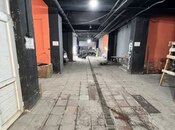 Obyekt - İnşaatçılar m. - 395 m²