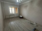 Satılır 3 otaqlı köhnə tikili 65 m², Massiv D q., photo 1 from 8