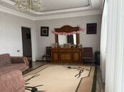 9 otaqlı həyət evi/bağ evi - Novxanı q. - 300 m²