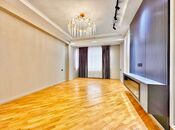 Продаётся 4-комн. новостройка 135.5 м², м. Кара Караев, photo 1 from 8