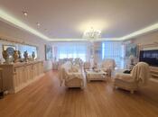 4 otaqlı yeni tikili - 28 May m. - 250 m²
