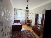 3 otaqlı köhnə tikili - 8-ci mikrorayon q. - 75 m²