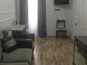 3 otaqlı köhnə tikili - Elmlər Akademiyası m. - 65 m²