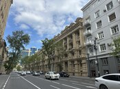 3-комн. вторичка - м. Сахил - 90 м²