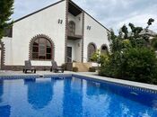 4 otaqlı həyət evi/bağ evi - Mərdəkan q. - 220 m²