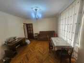 Satılır 2 otaqlı köhnə tikili 50 m², İnşaatçılar m., photo 4 from 8