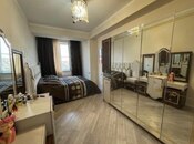 3-комн. новостройка - Абшеронcкий  р. - 91 м²