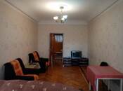 Satılır 3 otaqlı köhnə tikili 75 m², Nizami m., photo 3 from 8