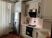 2-комн. новостройка - м. Насими - 85 м²