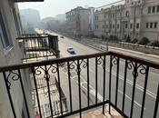 Satılır 3 otaqlı köhnə tikili 75 m², Nizami m., photo 1 from 8