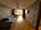 Satılır 3 otaqlı köhnə tikili 75 m², Nizami m., photo 3 from 8