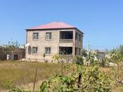 7 otaqlı həyət evi/bağ evi - Novxanı q. - 300 m²