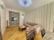 Сдаётся 2-комн. новостройка 107 м², м. Ичеришехер, photo 1 from 8