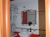 İcarəyə verilir 3 otaqlı yeni tikili 145 m², 28 May m., photo 3 from 8