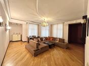 Продаётся 3-комн. новостройка 180 м², м. Низами, photo 1 from 8